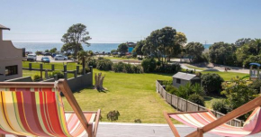 Aqua Vista On Arden - Support Local